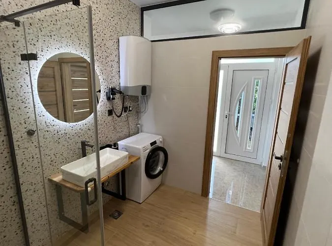 Apartman Summer Night